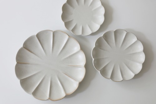호노카 꽃잎 접시 아이보리 1p (3 SIZE)